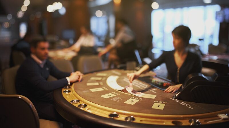 Les stratégies essentielles sur comment jouer au baccarat comme un pro